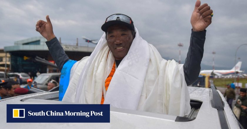 ‘Everest Man’ Nepal mencatat puncak ke-29 gunung tertinggi di dunia, memecahkan rekor sendiri