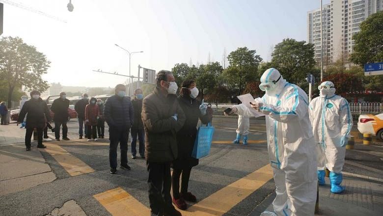 China memperketat pemeriksaan bandara saat kasus virus corona impor meningkat