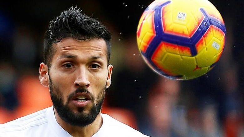 Sepak Bola: Bek Valencia Ezequiel Garay pemain La Liga pertama yang terkena virus corona