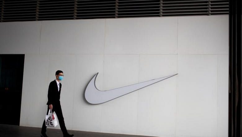 Nike akan menutup semua toko di AS dan beberapa negara lain